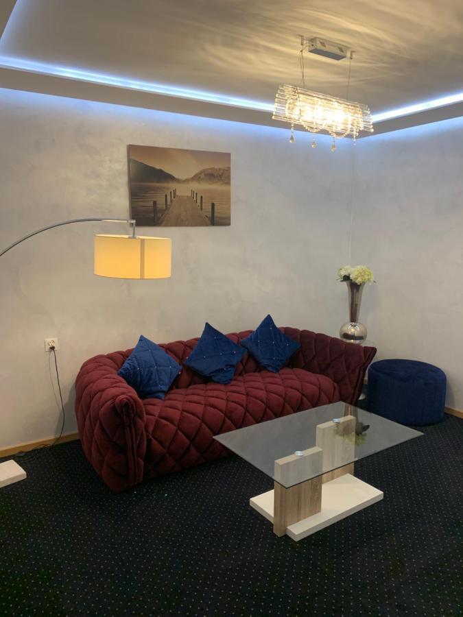 Hotel Diament I Brylant à Rawicz Extérieur photo