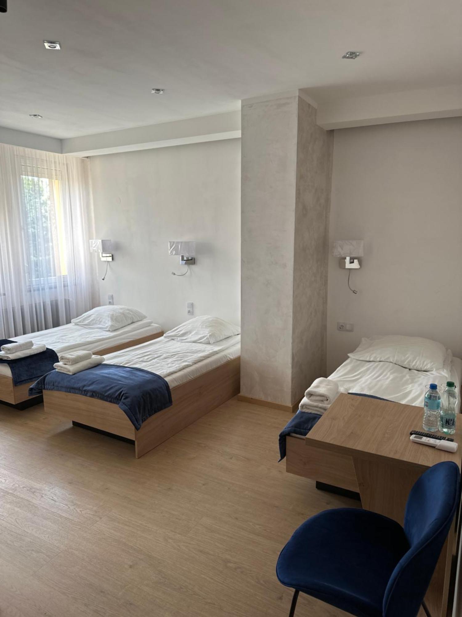 Hotel Diament I Brylant à Rawicz Extérieur photo